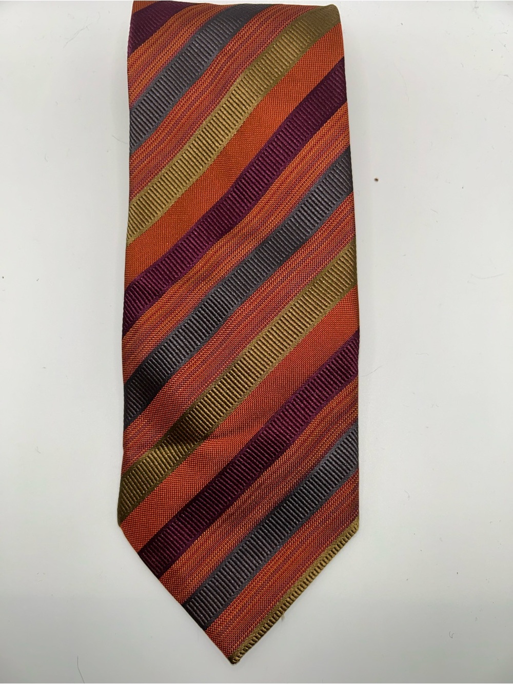 Villa Bolgheri rust diagonal striped silk tie